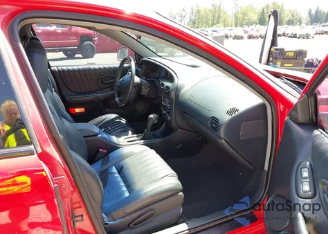 1998 Pontiac Grand Prix Gt из США, поврежденный, VIN 1G2WP5212WF252464